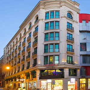 Zagreb **** Isztambul